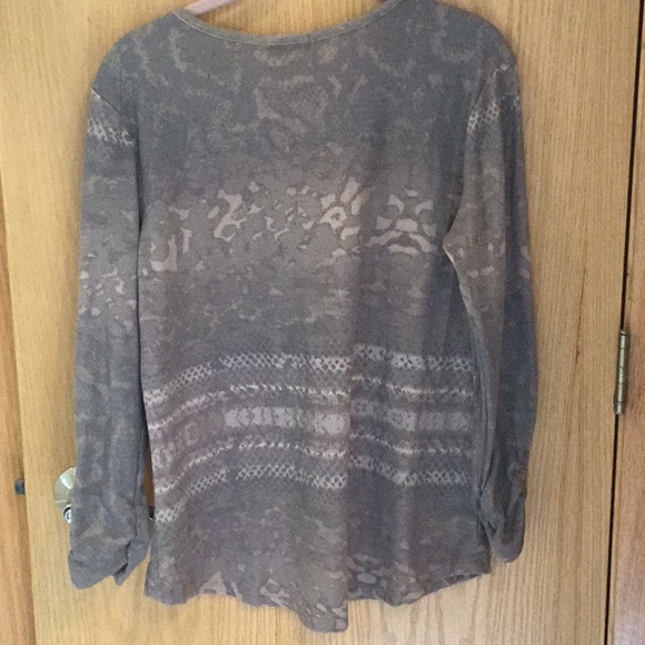 Democracy TOP EUC - Picture 3 of 4